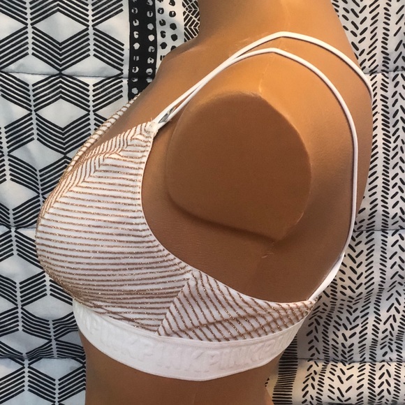 SOLD - Picture 3 of 4